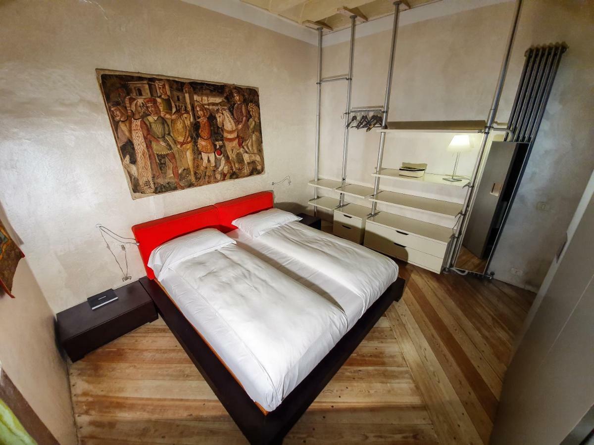 Flora Inn, Flora I - Nel Cuore Di Bergamo Alta المظهر الخارجي الصورة